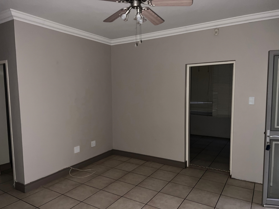 To Let 2 Bedroom Property for Rent in Dassie Rand North West